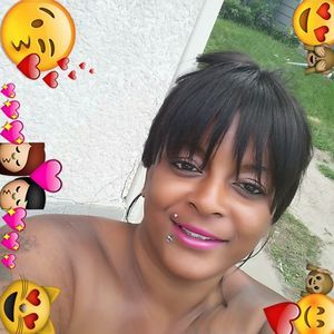 Meet your Posher, Atiya